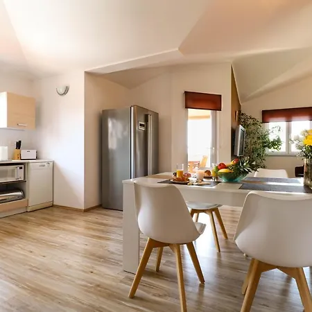 Apartment As 
